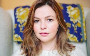 Amber Tamblyn Asked to  Lose Weight After 'Sisterhood of The Traveling Pants 2'