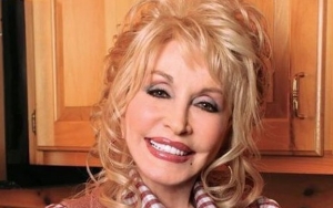 Dolly Parton Slept in Car at the Beginning of Her Career