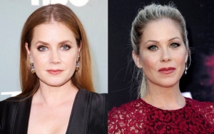 Amy Adams Apologizes to Christina Applegate for Calling Her '300 Times'