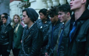 'Riverdale' Season 3 Premiere Synopsis Teases Southside Serpents and Ghoulies' Showdown