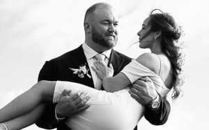 'Game of Thrones' Star Gets Hitched to Trainer Girlfriend in Iceland