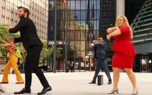 Rebel Wilson Lives Out Dreamy Romantic Comedy in First 'Isn't It Romantic' Trailer