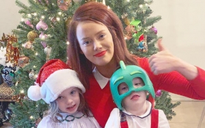 'Southern Charm' Star Kathryn Dennis and Kids All Smiles in Christmas Pics Amid Custody Battle