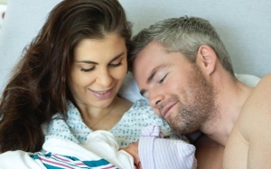 'Million Dollar Listing' Star Ryan Serhant and Wife Get Emotional Over First Child's Arrival