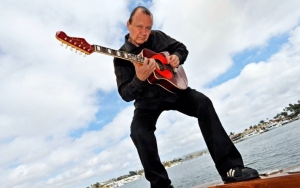 King of the Surf Guitar Dick Dale Passed Away at 81