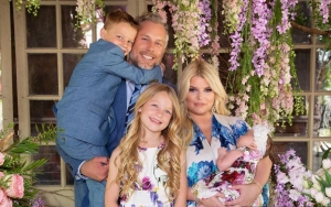 Jessica Simpson Treats Fans to First Photos of Baby Birdie's Face on Easter