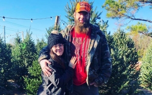 Report: 'Terrified' Jenelle Evans Flees Home After David Eason Shoots Her Dog to Death