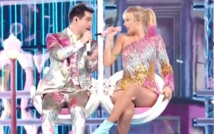 Billboard Music Awards 2019: Taylor Swift and Brendon Urie Go All Out for 'ME!' Debut Performance