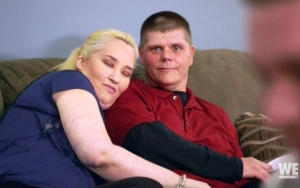 Video: Mama June's Intoxicated BF Geno Doak Flashes Butt After Crashing Car Into Her Garage