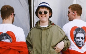 Lewis Capaldi Takes a Jab at Noel Gallagher During 2019 Glastonbury Set