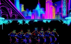 'AGT' Recap: Ellie Kemper Gives Golden Buzzer to Light Balance Kids