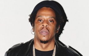 Jay-Z Signs With NFL to Co-Produce Super Bowl Halftime Show