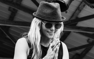 'MythBusters' Star Jessi Combs Dies Trying to Break Speed Record, Tribute Pours In