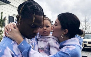 Kylie Jenner Shuts Down Travis Scott Split Rumors With New Family Photo