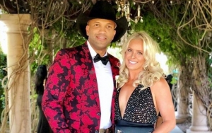 Coffey Anderson's Wife Battling Stage Four Colon Cancer