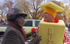 Al Roker's Ruffle With Man Dressing as Butter at Thanksgiving Day Parade Gives Everyone a Laugh