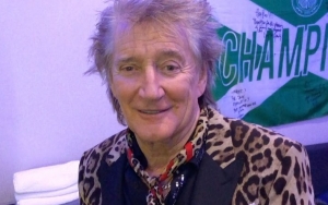 Rod Stewart Keeps Pictures of His Late Bandmates at Every Concert