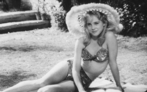 'Lolita' Star Sue Lyon Died at 73