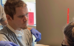 Actor Jeffrey Davies Learning to Walk and Talk Again After Left Paralyzed in Motorcycle Crash