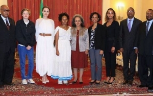 Angelina Jolie Takes Daughter Zahara to Meet Ethiopian First Female President
