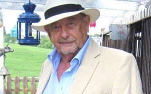 Actor Derek Fowlds Passed Away After Battling Pneumonia