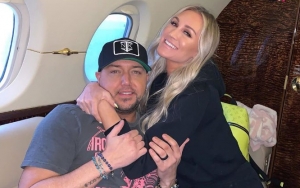 Jason Aldean's Wife Adopts Healthy Diet to Overcome Postpartum Depression