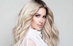 Kim Zolciak Trolled Over Her Belly Button While Showing Bikini Body