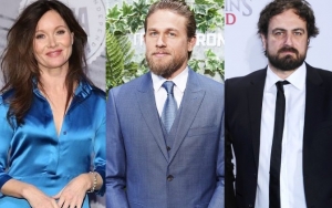 Essie Davis and Charlie Hunnam Struggling to Film Sex Scene in Front of Her Husband