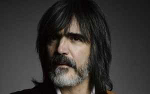 Bob Dylan's Ex-Collaborator Larry Campbell Claims to Have Lost 10 Pounds From COVID-19 Battle