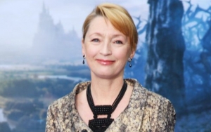 Lesley Manville Understands Young Actors' Fears About Careers Amid COVID-19 Pandemic 