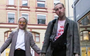 Laurie Vincent of Slaves Mourns Death of Girlfriend From Cancer