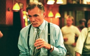 Actor Maurice Roeves Dies at 83