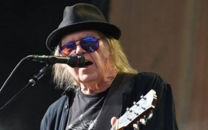 Neil Young Spends $20K to Block Facebook and Google From His Website