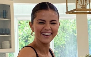 Selena Gomez Says Lupus Makes Her 'Insecure' About Her Body