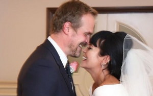 Lily Allen and David Harbour Celebrate Las Vegas Wedding With In-N-Out Burgers