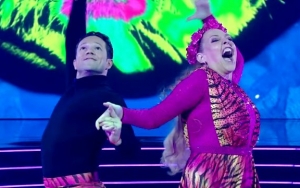 'DWTS' Premiere Recap: Carole Baskin Dances to 'Eye to the Tiger', Gets Lowest Score