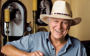 'Mr. Bojangles' Hitmaker Jerry Jeff Walker Dies of Cancer at 78