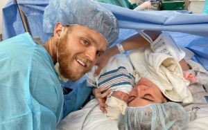 'DWTS' Pro Lindsay Arnold Calls Daughter's Early Arrival 'Beautiful Surprise'