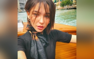 Matilda De Angelis Goes Makeup-Free to Show Face Full of Acnes