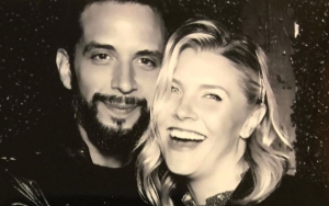 Amanda Kloots Remembers Late Husband With Photo of Last Christmas