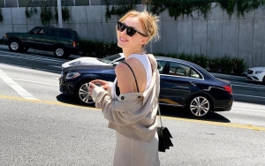 Phoebe Dynevor Grateful for 'Safe and Fun' Sex Scenes in 'Bridgerton'
