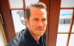 Jason Lewis Admits to Making Wrong Choice in Shooting Rice Grains at Feral Cats