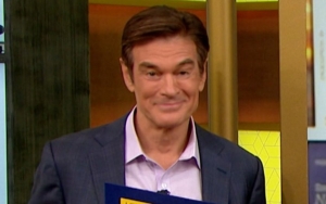 Dr. Oz Praised for Saving a Man Who Collapsed at New Jersey Airport