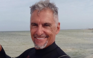 'Stargate SG-1' Actor Cliff Simon Dies at 58 in Tragic Kiteboarding Accident