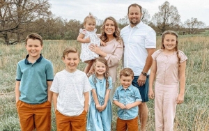Anna Duggar Defended by Fans After Critic Asked How She and Husband Josh Can Afford 7 Kids
