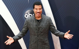 Lionel Richie Recalls Turning the Table When He's Turned Away at Mercedes Dealership