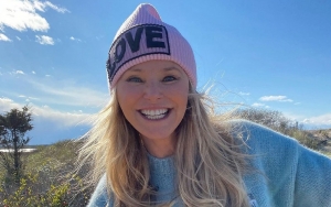 Christie Brinkley Depressed as Hip Replacement Reminds Her of Her Old Age