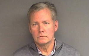 'To Catch a Predator' Ex-Host Chris Hansen Turns Himself In Over Sex Trafficking Video Issue