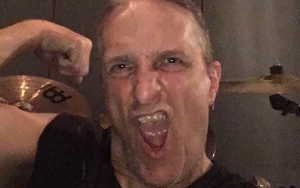 Tom Hunting Recovering Well Despite Pain After Removing Entire Stomach Due to Cancer