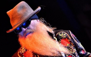 Dusty Hill of ZZ Top Passed Away in Sleep Days After Pulling Out of Illinois Gig